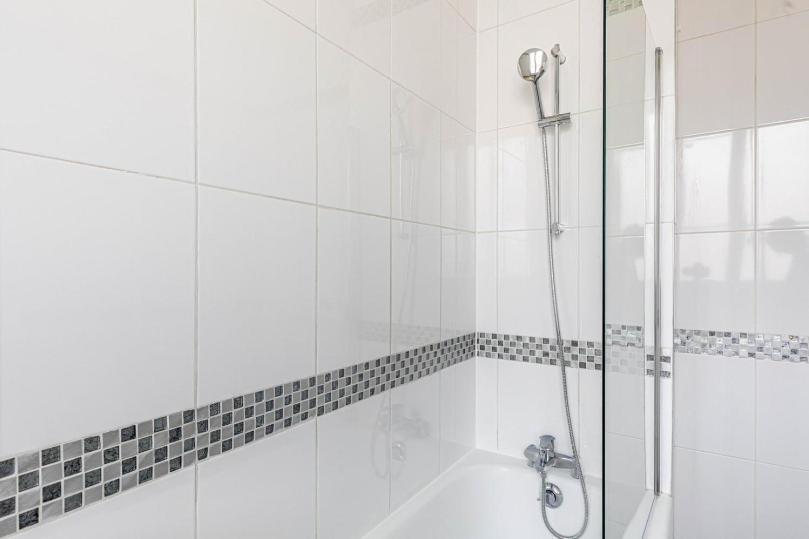 Guestready - Apt Moderne - Direct Champs Elysees Appartement Clichy Buitenkant foto