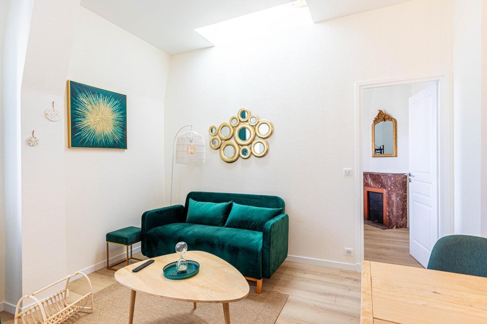 Guestready - Apt Moderne - Direct Champs Elysees Appartement Clichy Buitenkant foto